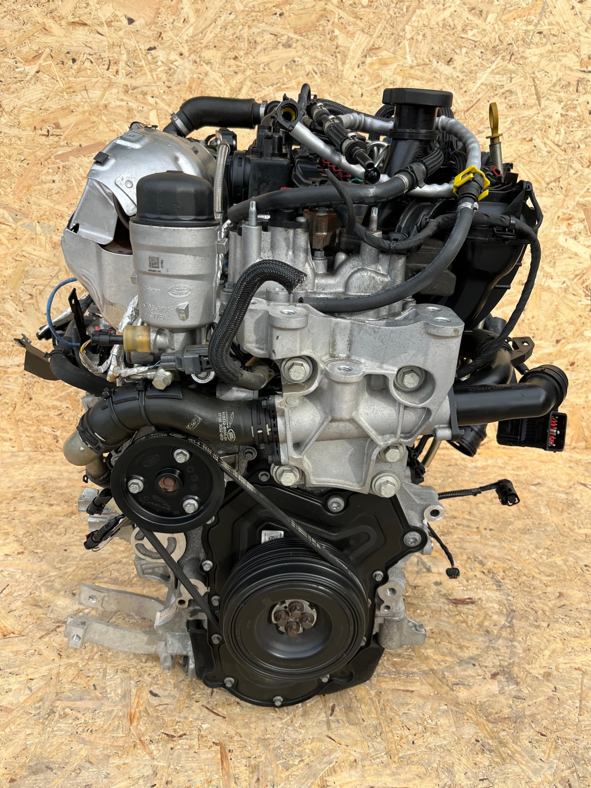 Moteur 204DTD(AJ21D4) — vue 8