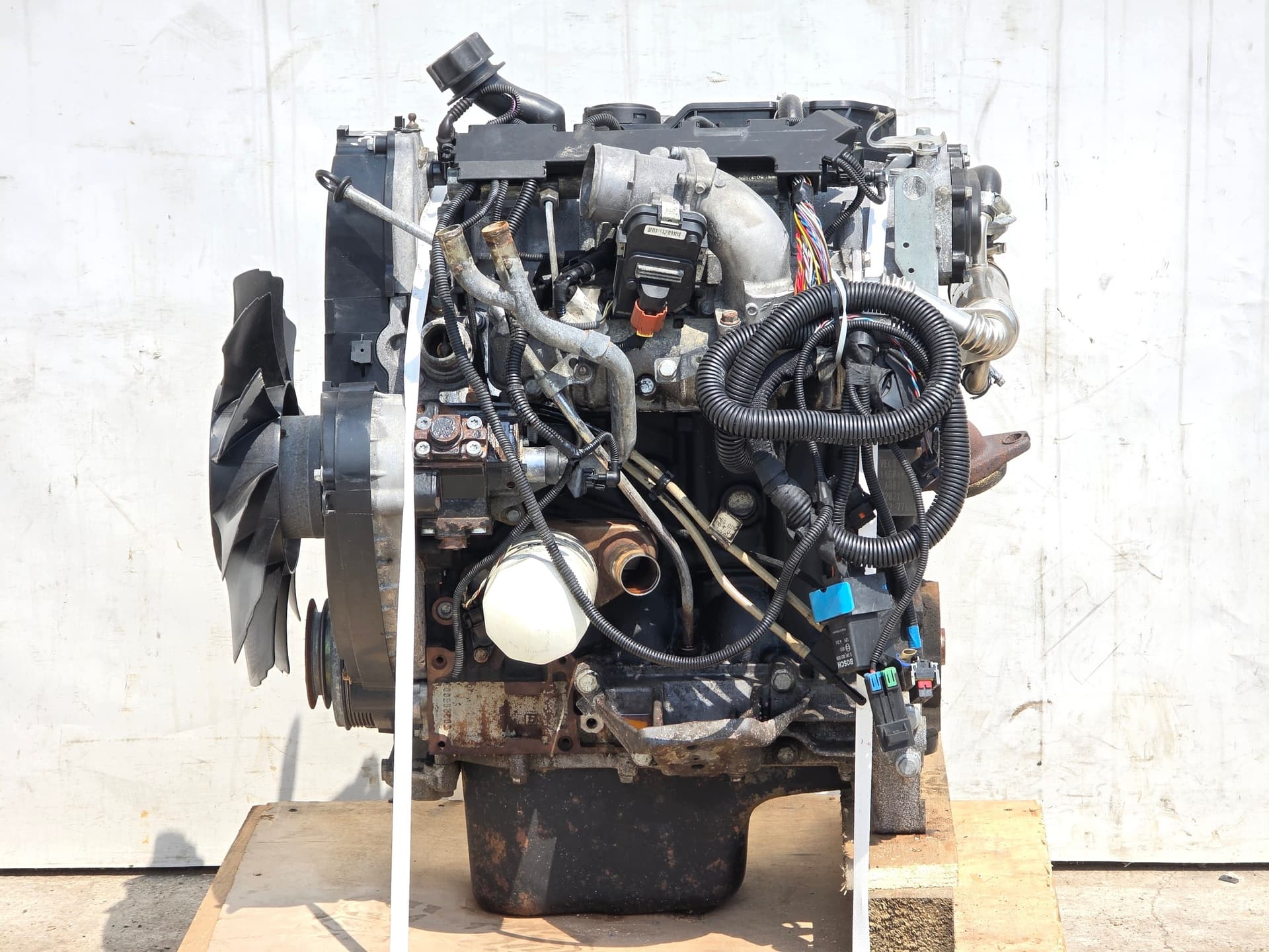 Moteur F1AE0481G — vue 6