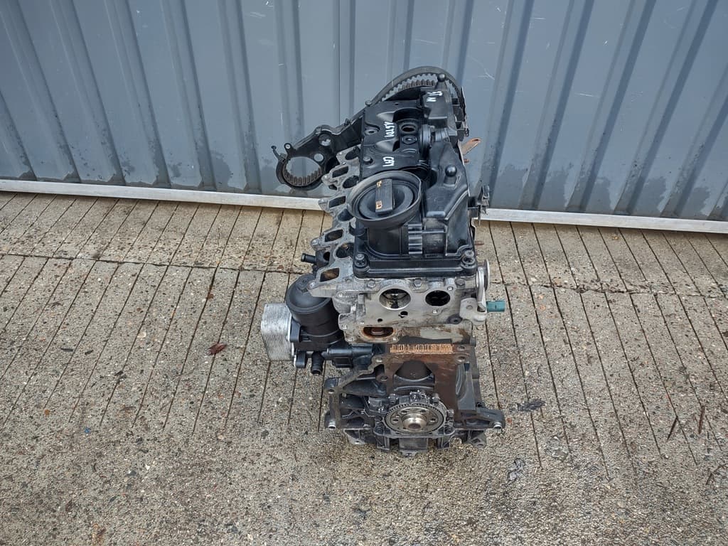 Moteur CAYB — vue 5