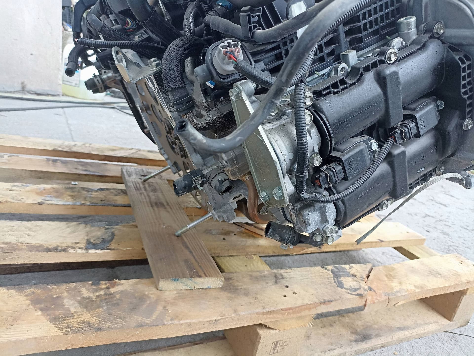Moteur FB25 — vue 4