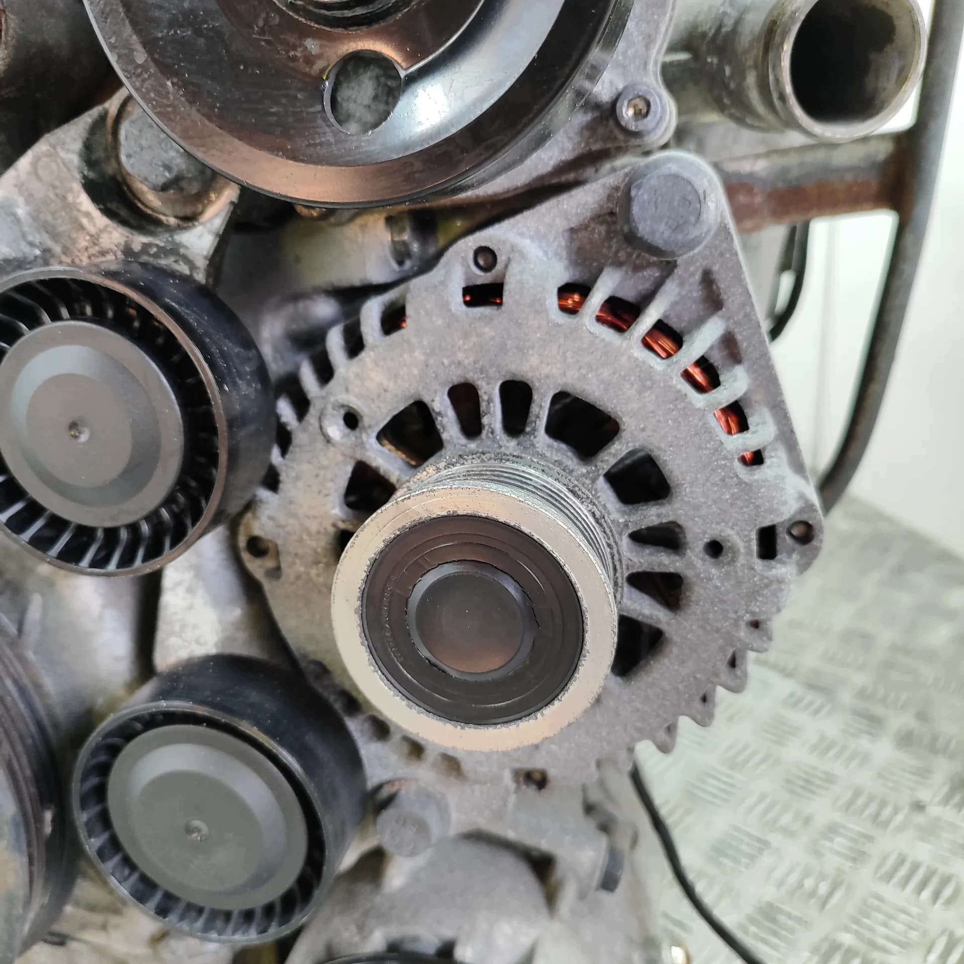 Moteur D20DTF — vue 8