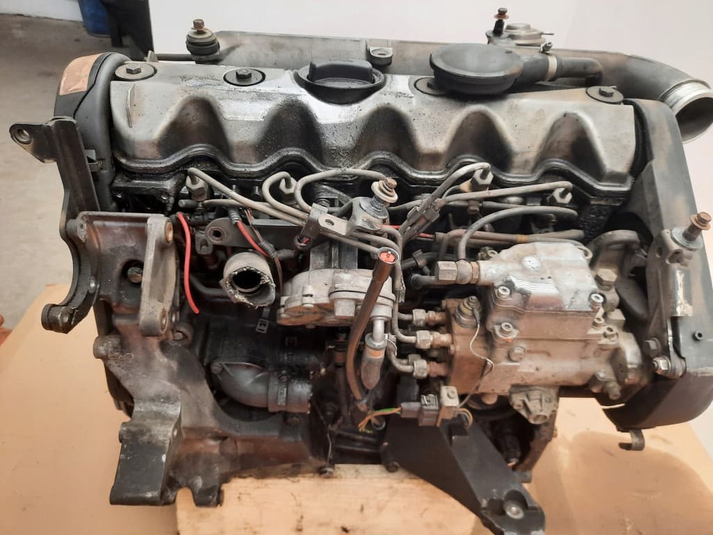 Moteur D 5252 T — vue 2