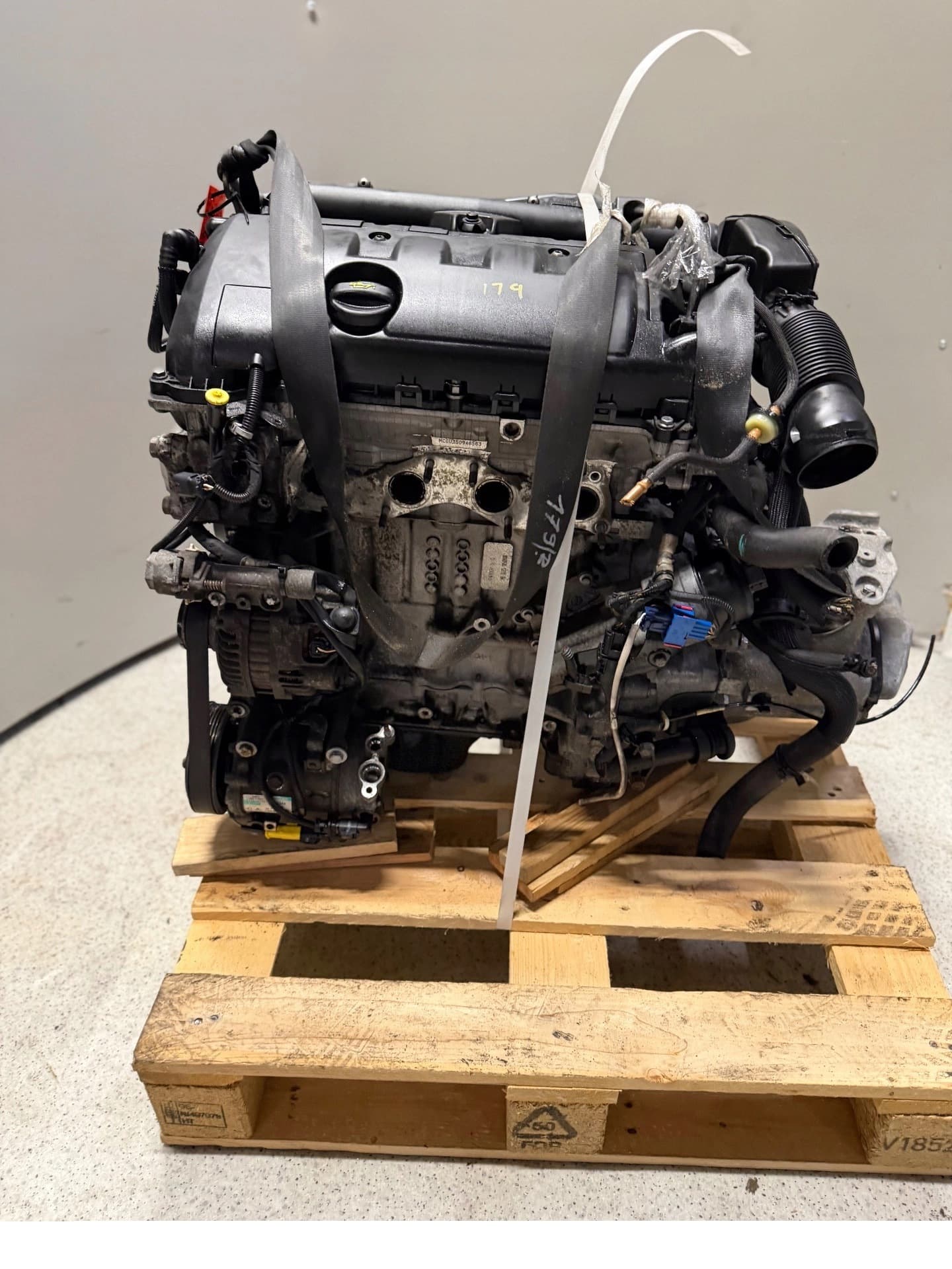 Moteur 8FP (EP3C) — vue 4