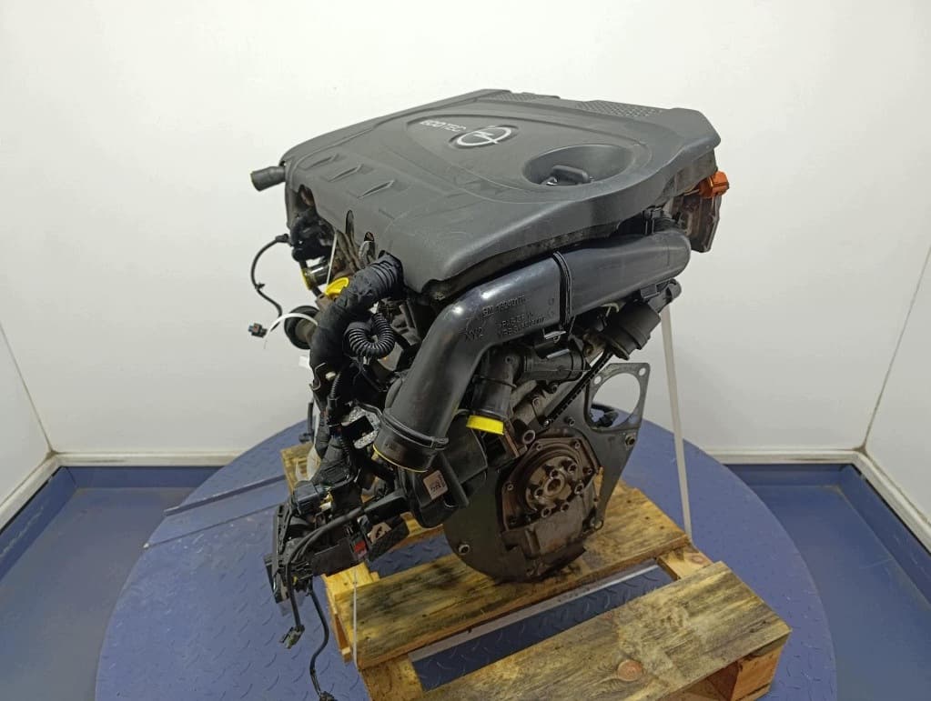 Moteur A 20 DTL — vue 4