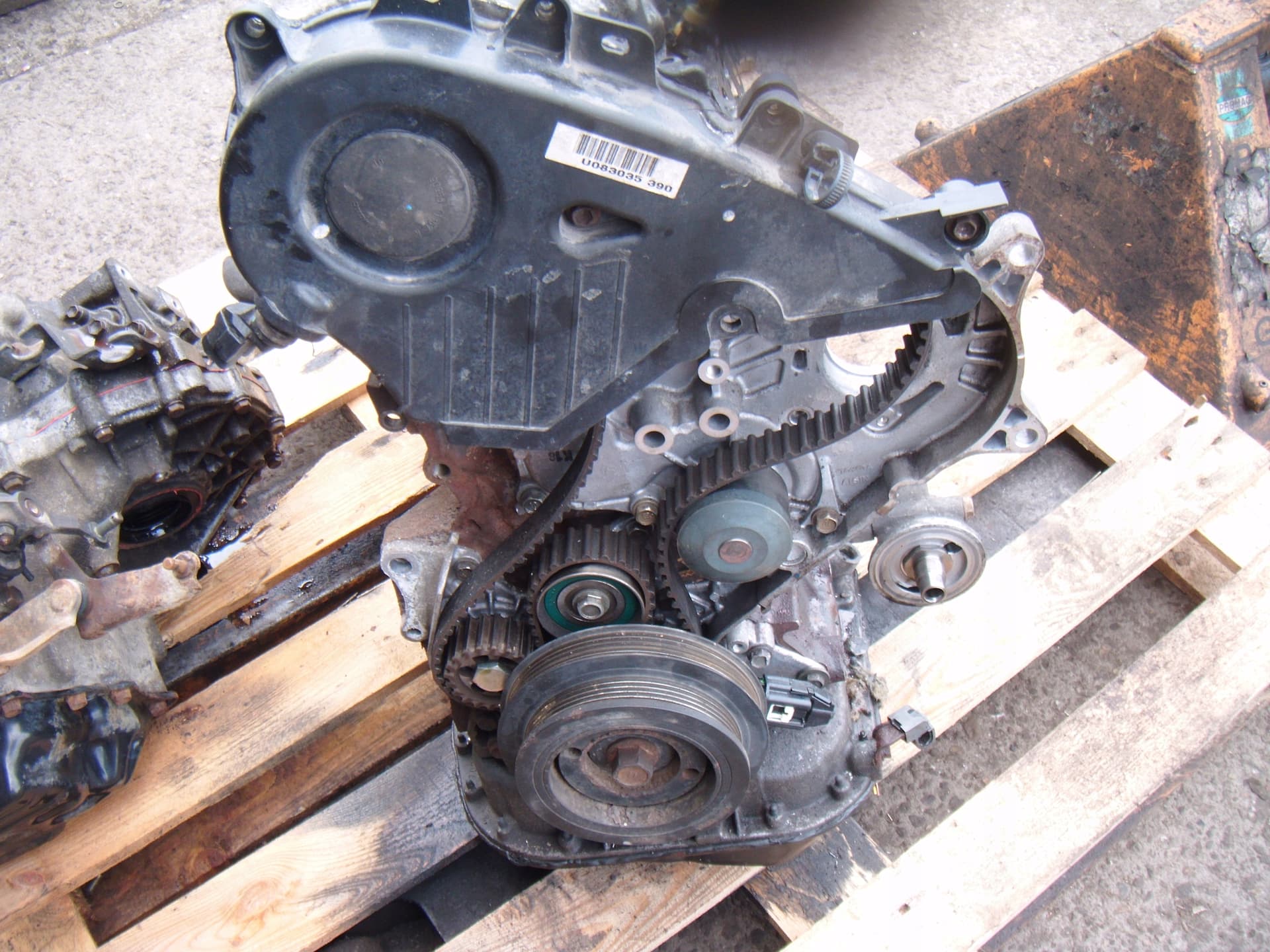 Moteur 1CD-FTV — vue 2