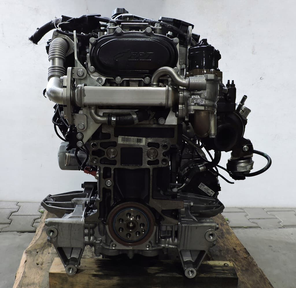 Moteur F1AGL411J — vue 2
