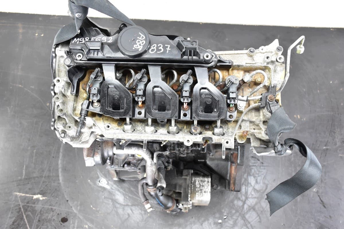 Moteur M9R 692 — vue 2