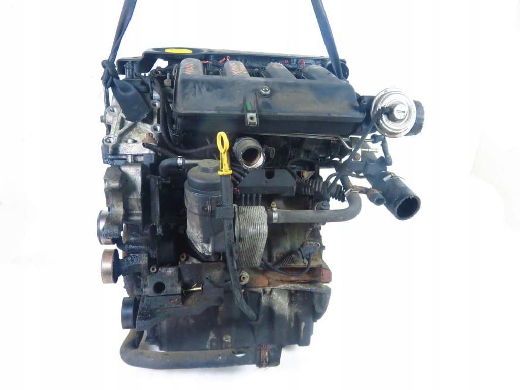 Moteur 204D2 — vue 4