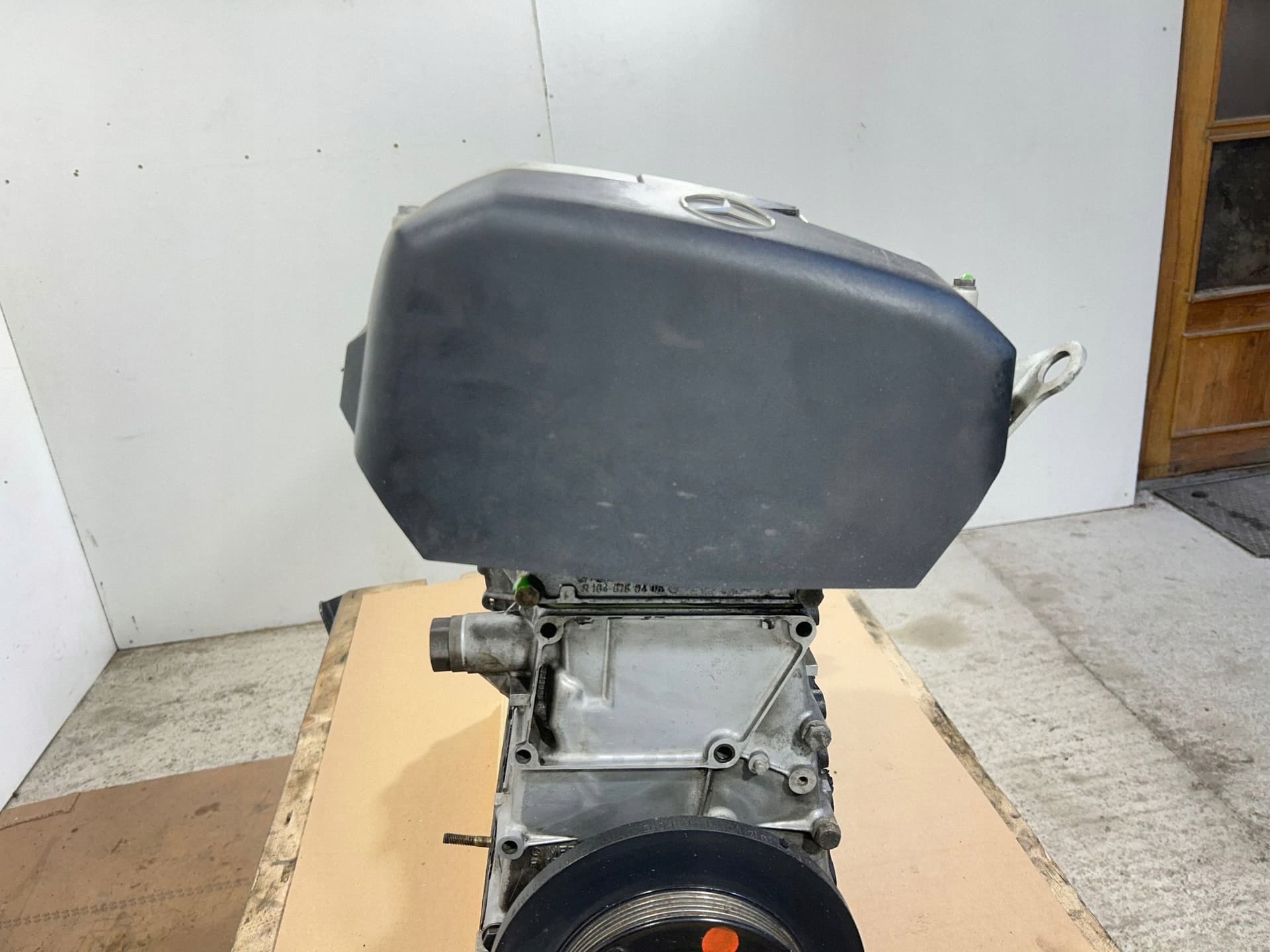 Moteur M 104.981 — vue 14