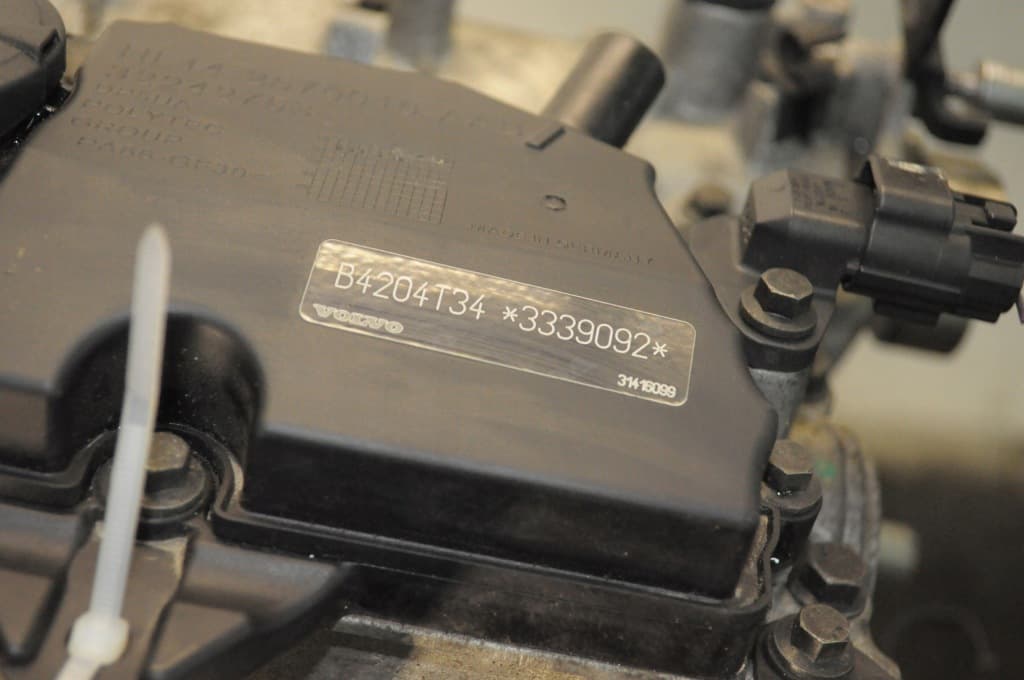 Moteur B 4204 T27 — vue 3