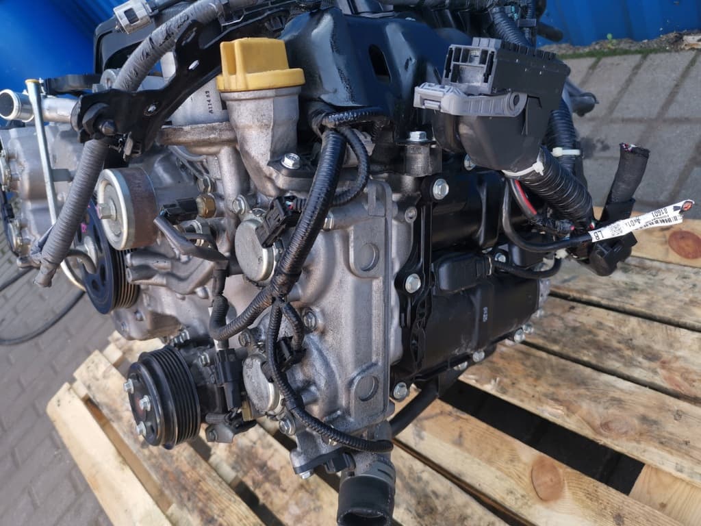 Moteur FB25 — vue 4