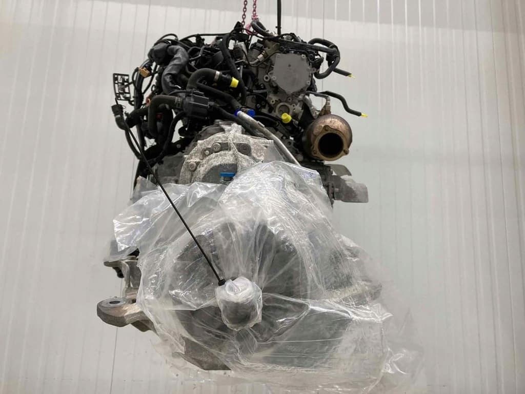 Moteur CYNB — vue 4