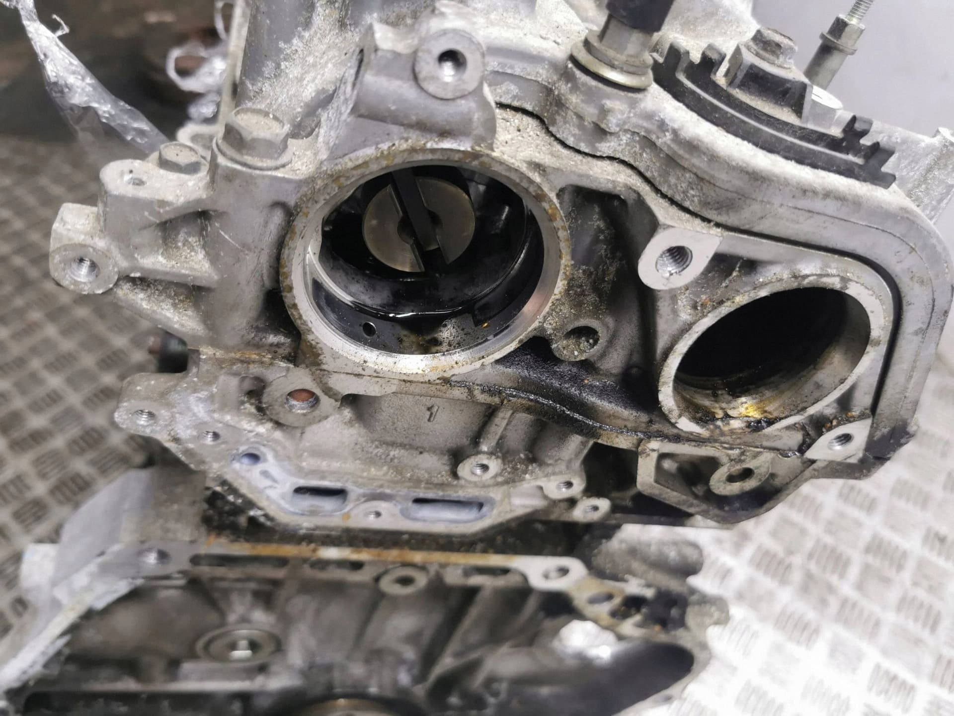 Moteur N22B1 — vue 9
