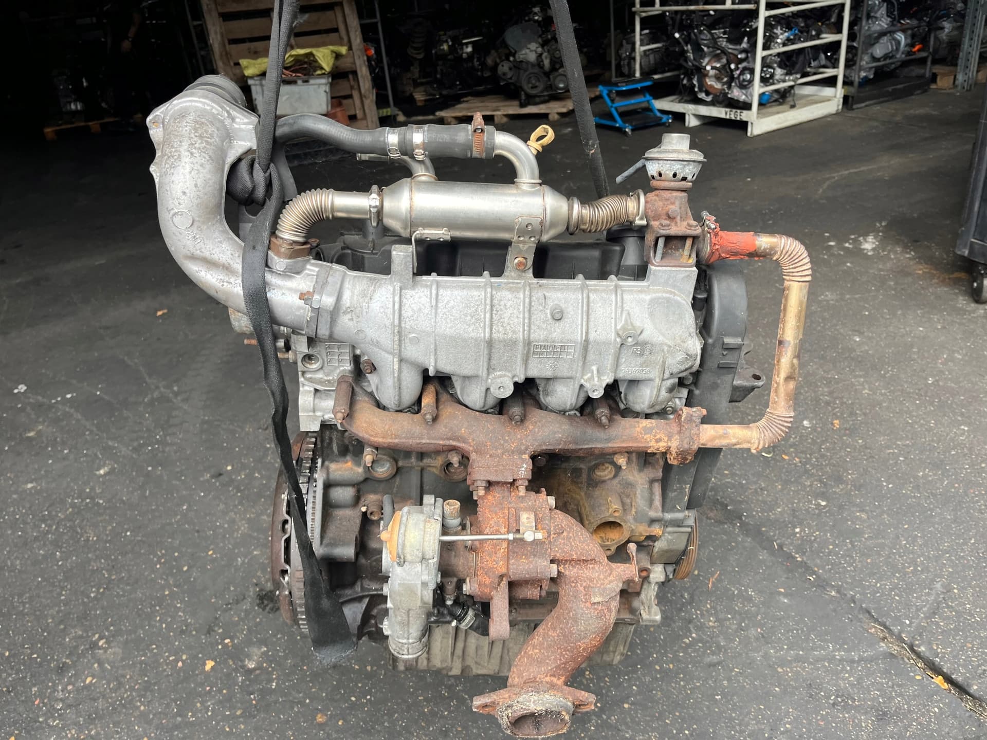 Moteur RHV (DW10UTD) — vue 9