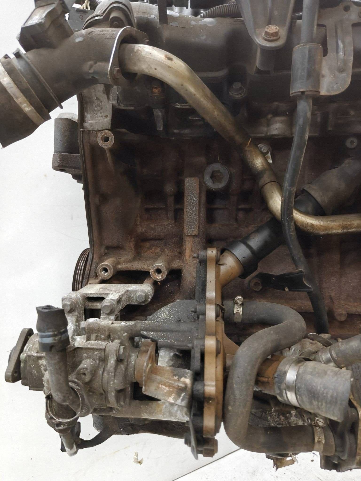 Moteur 4HV (P22DTE) — vue 7