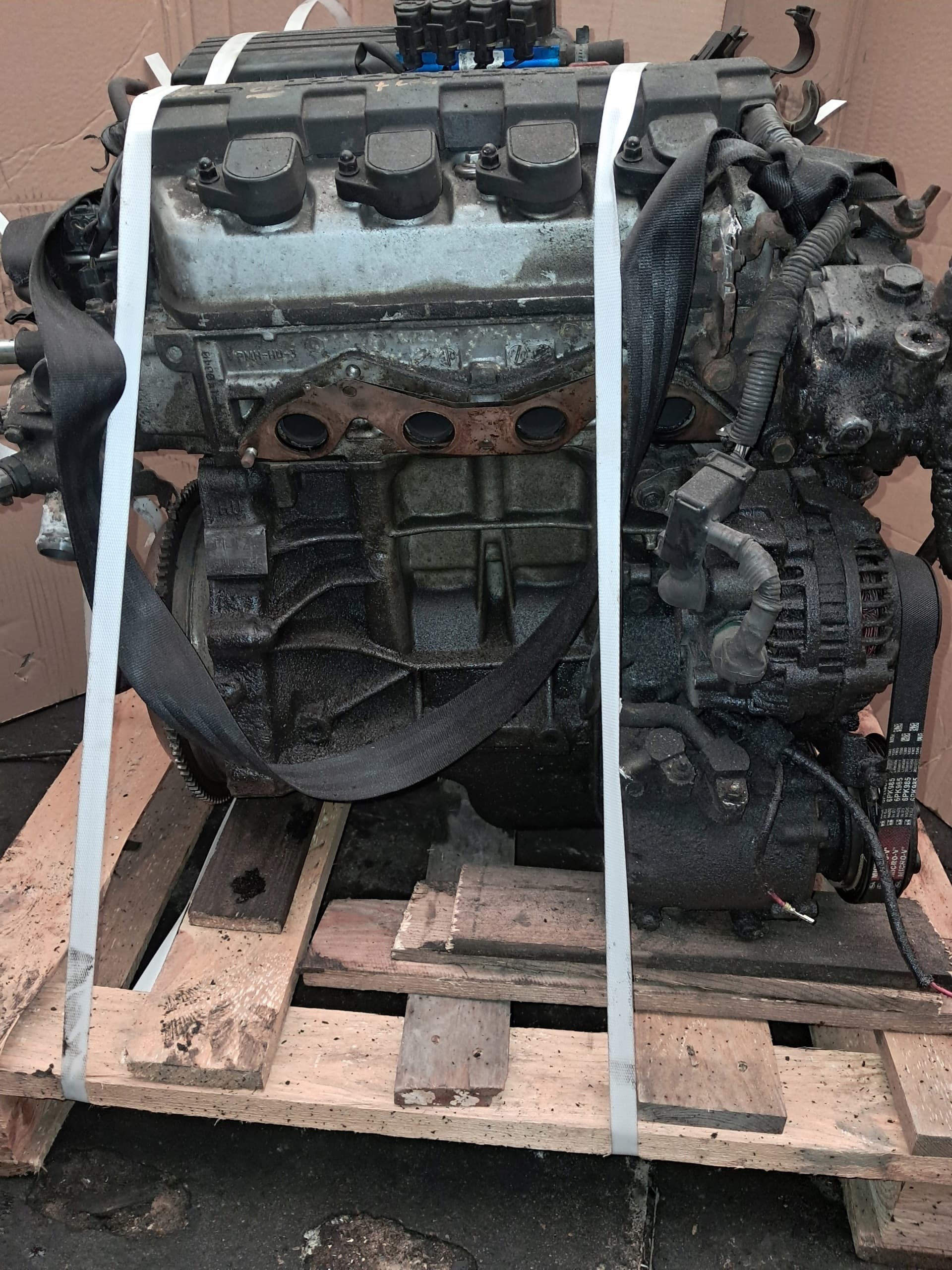 Moteur D14Z6 — vue 5