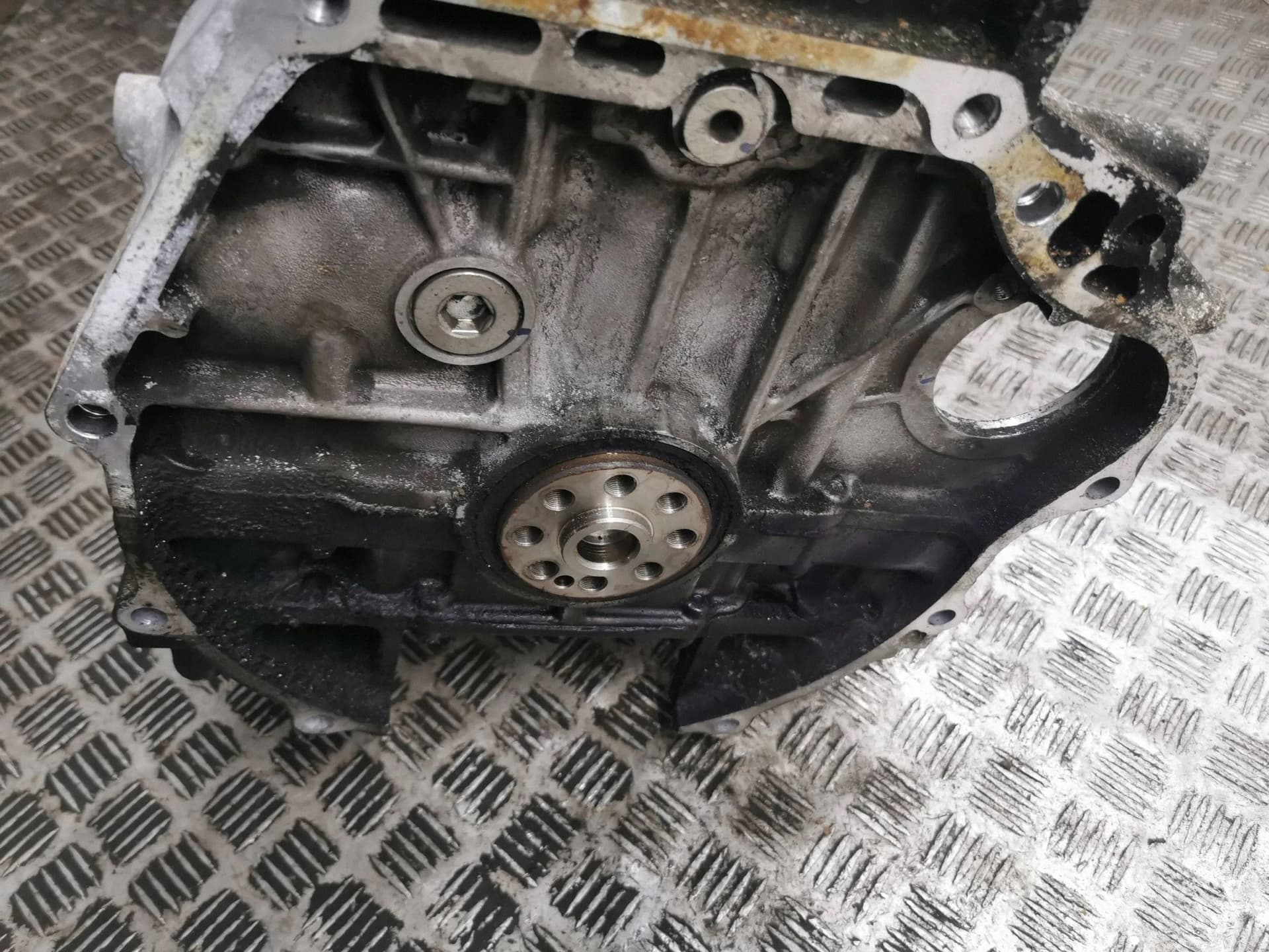 Moteur N22B1 — vue 5