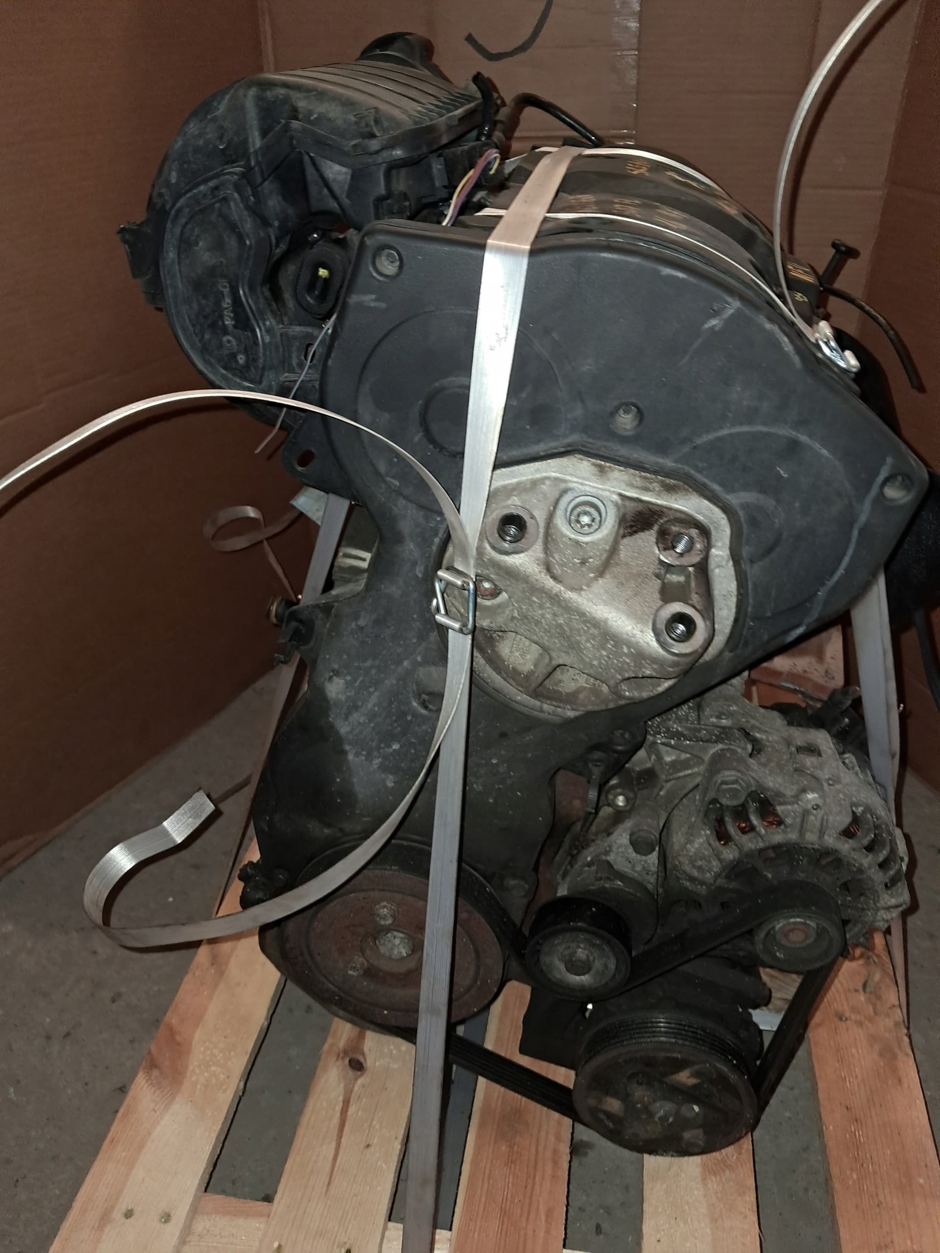 Moteur NFU (TU5JP4) — vue 3