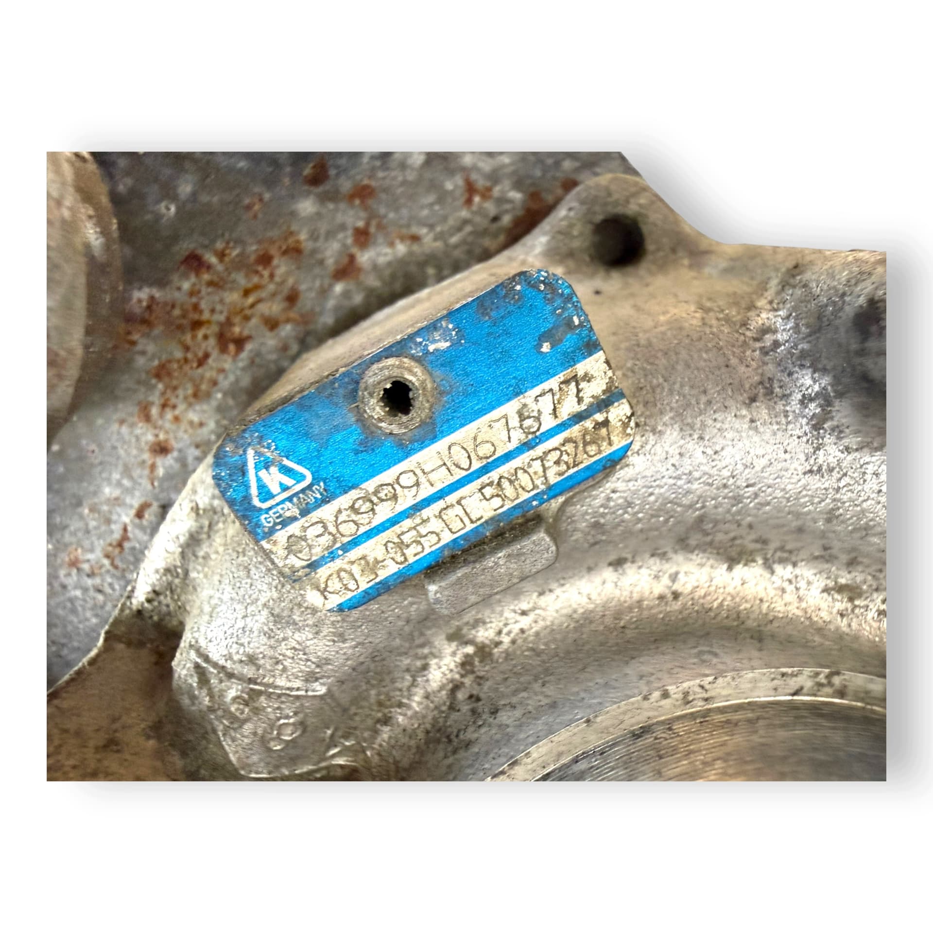 Moteur G9U 754 — vue 7