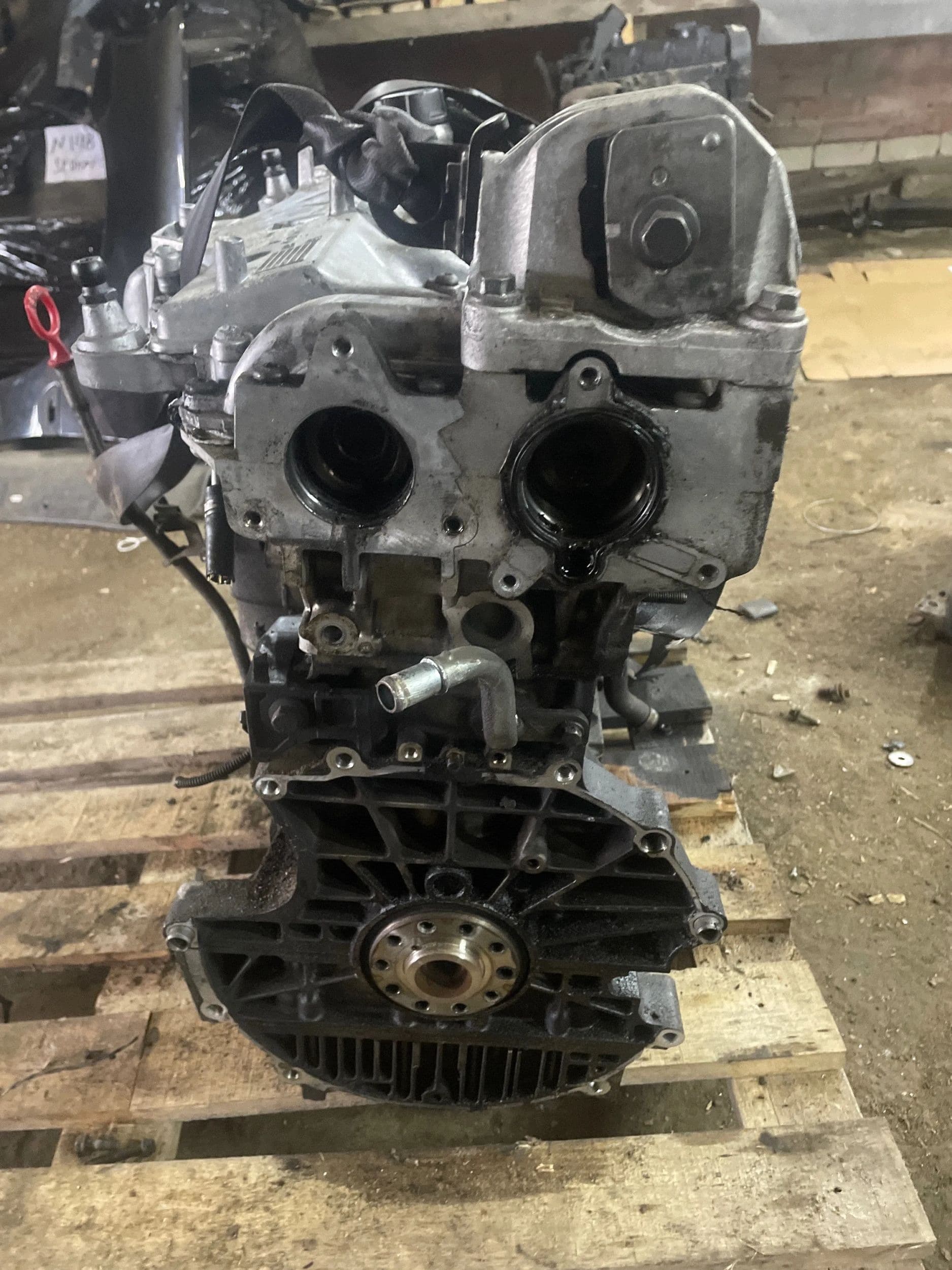 Moteur B 5244 S — vue 5
