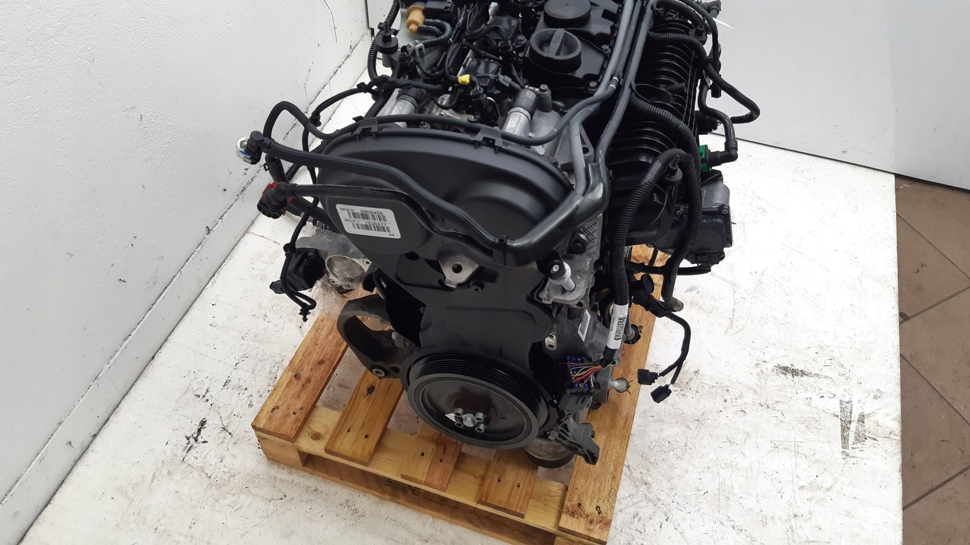 Moteur B 4204 T37 — vue 4