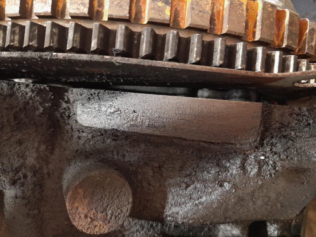 Moteur B10D1 — vue 6