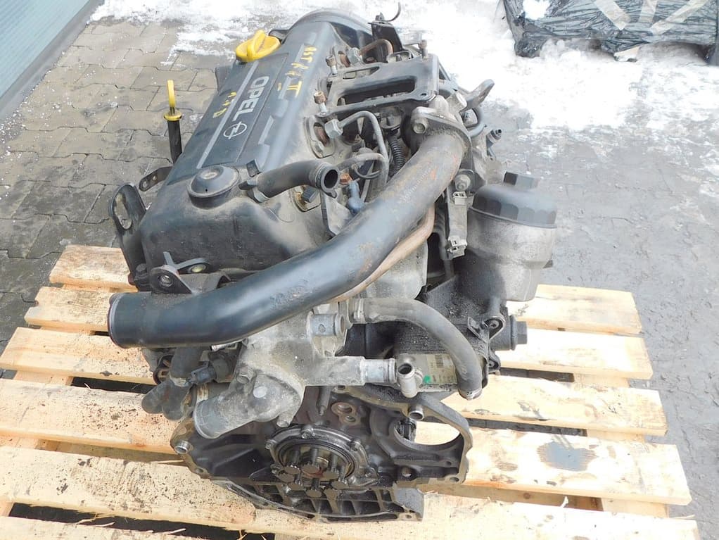 Moteur Y 17 DT — vue 5