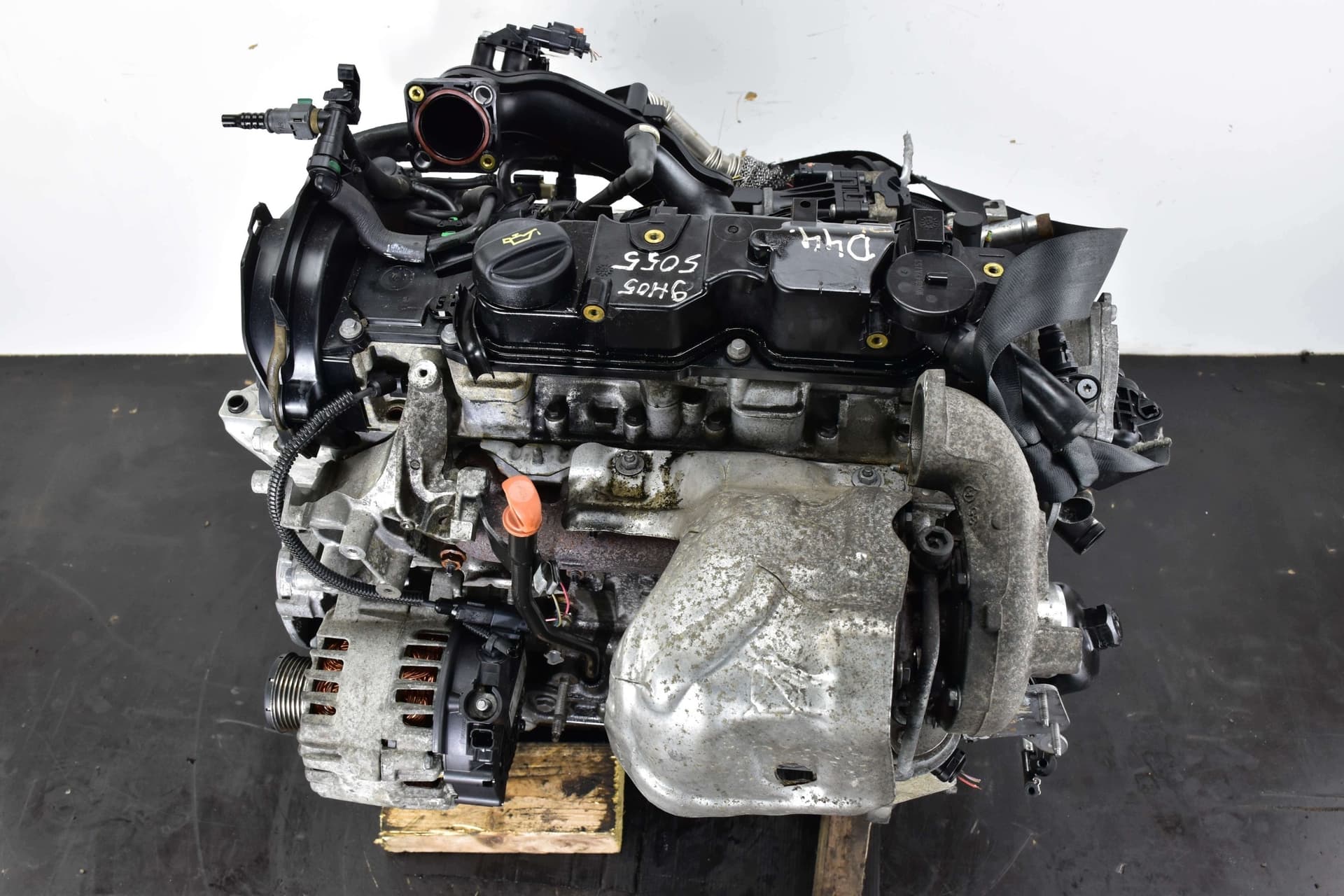 Moteur 9HR (DV6C) — vue 3