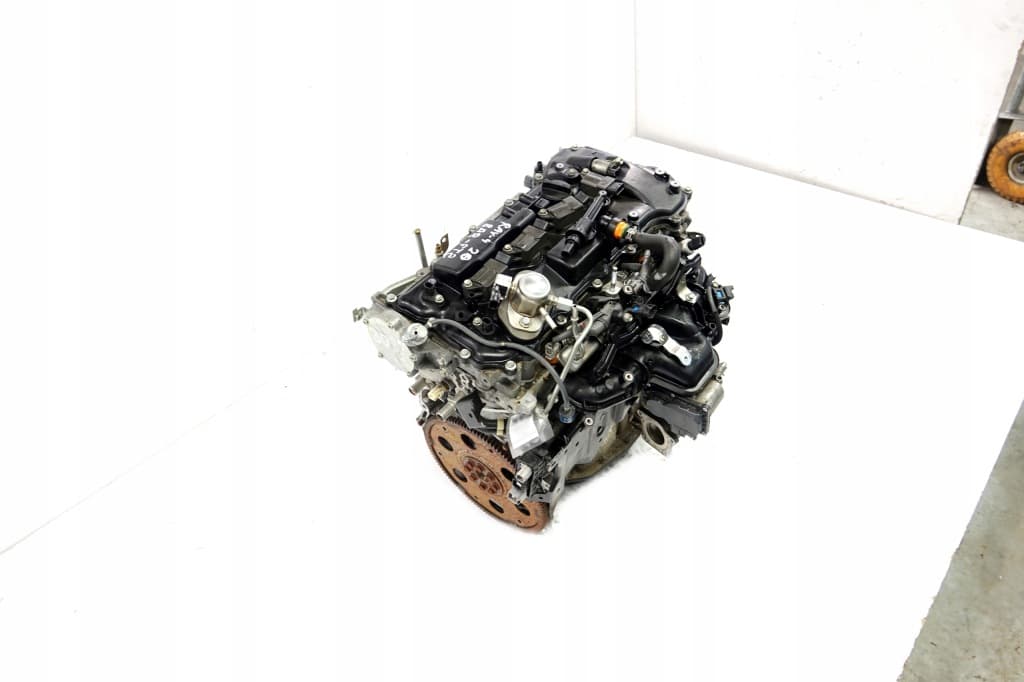 Moteur 8AR-FTS — vue 2