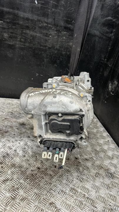 Moteur 5AQ 601 - Image 1