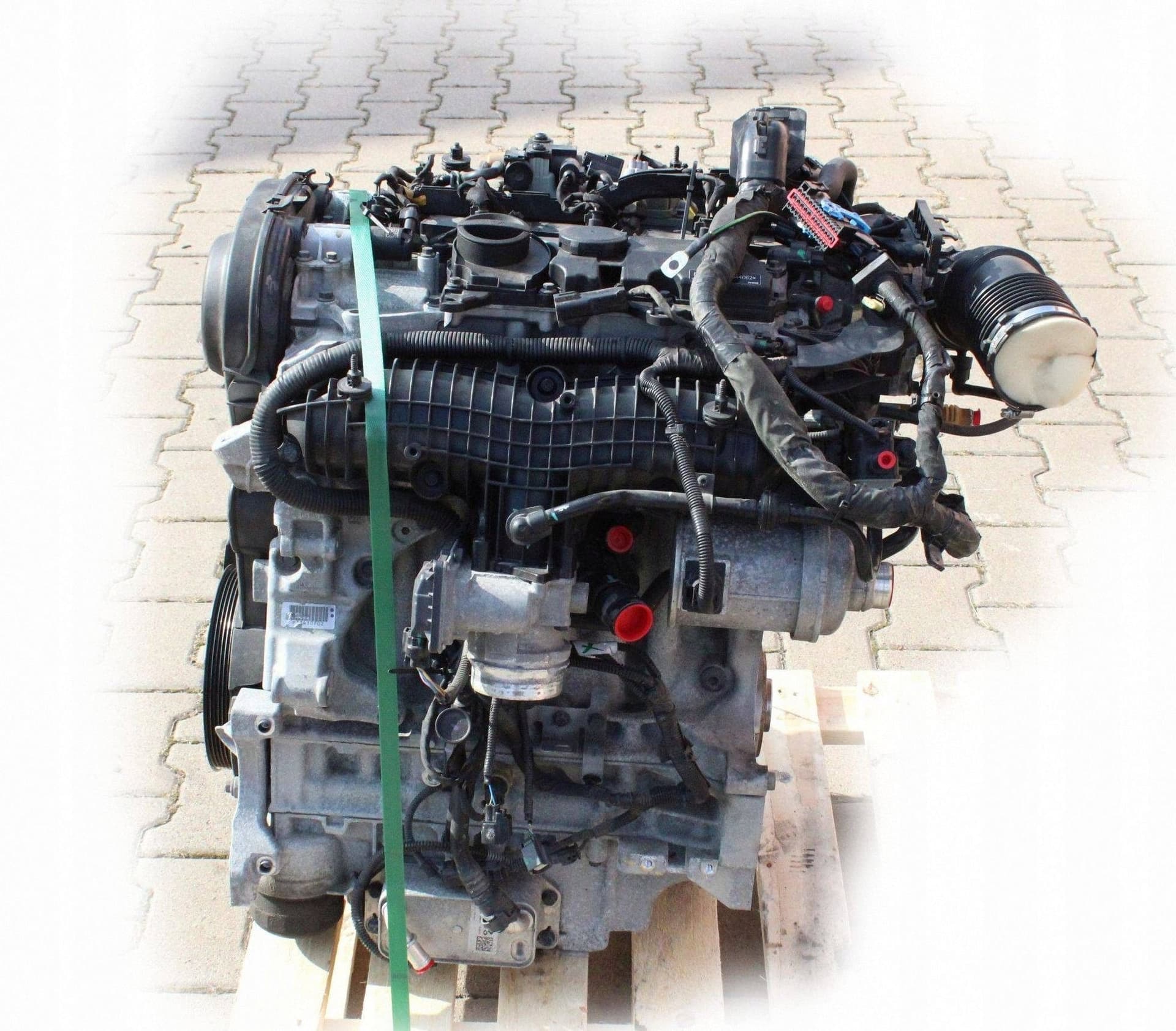 Moteur B 4204 T17 — vue 2