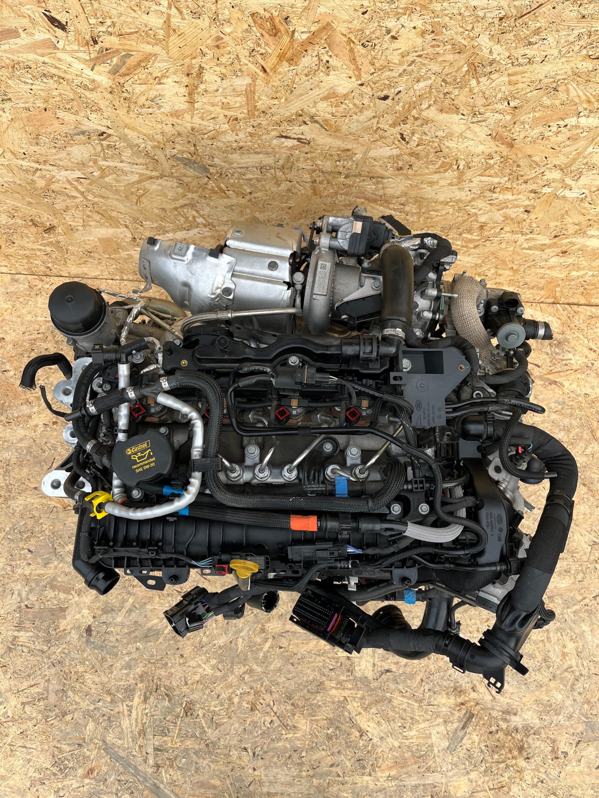 Moteur 204DTD(AJ21D4) - Image 1