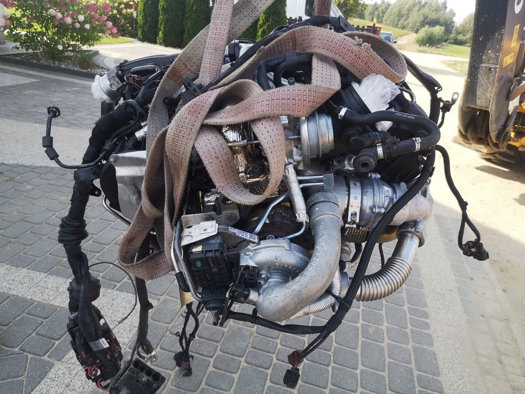 Moteur CGQB — vue 4