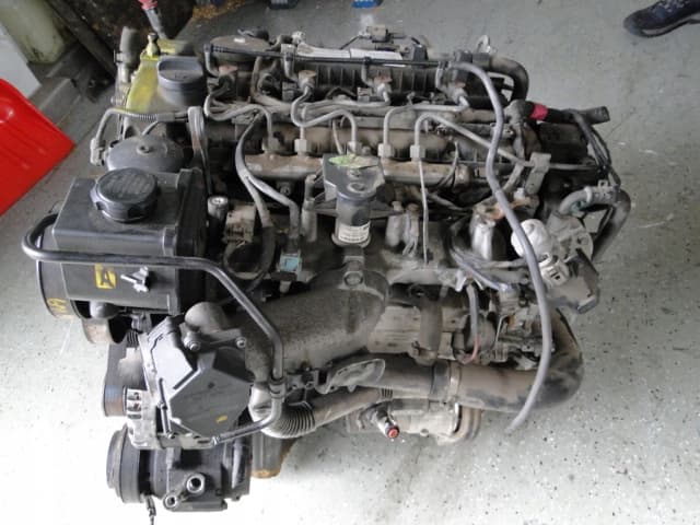 Moteur D20DT — vue 5