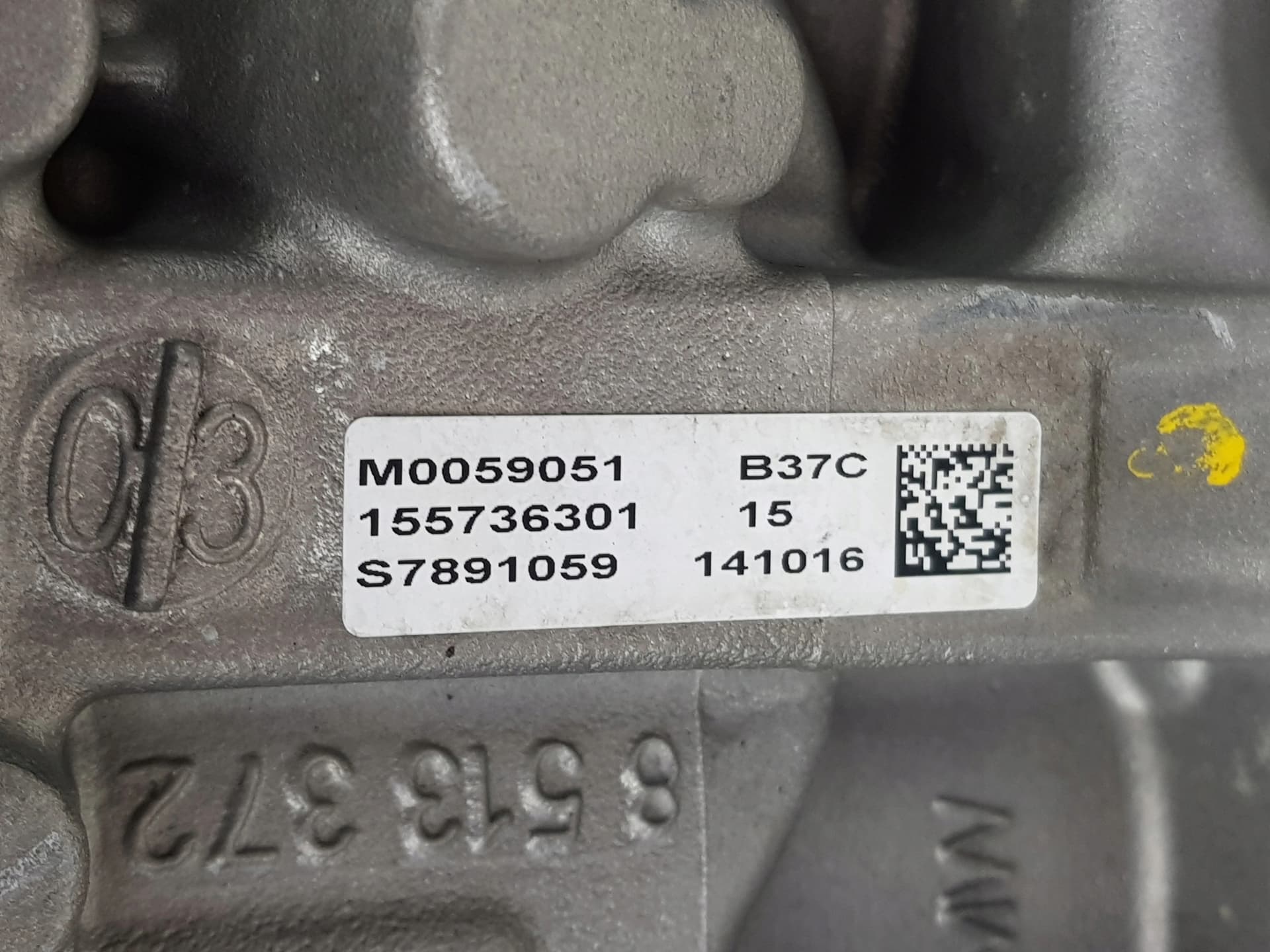 Moteur B37 C15 A — vue 3