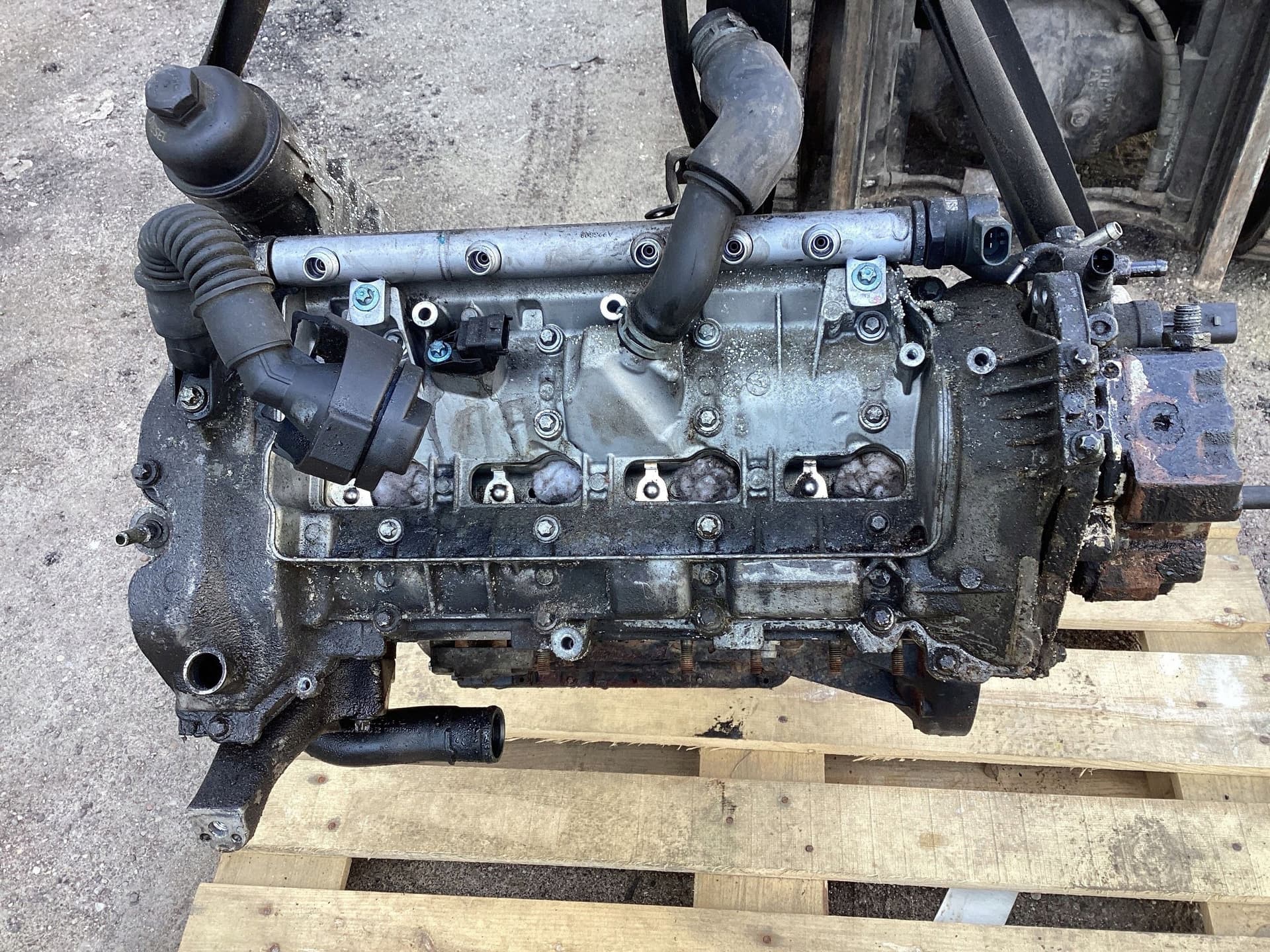 Moteur OM 640.941 pour Mercedes-Benz
