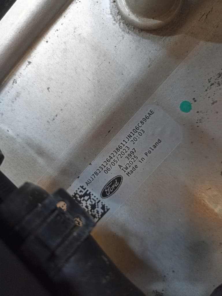 Moteur Y9DA — vue 5