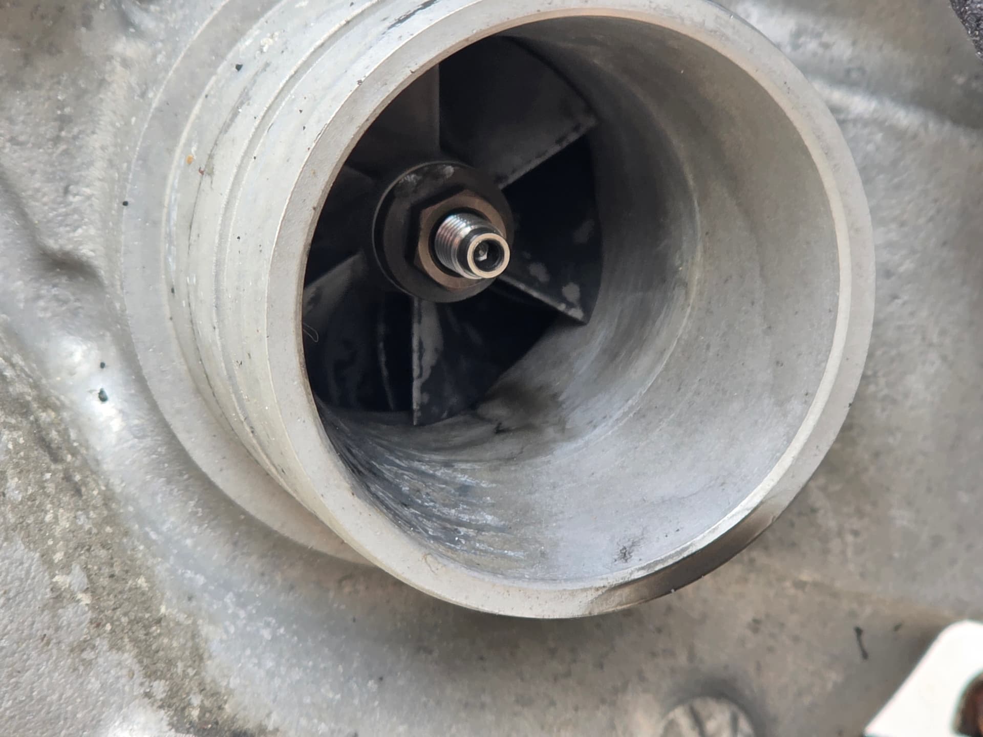 Moteur F1AE3481B — vue 7