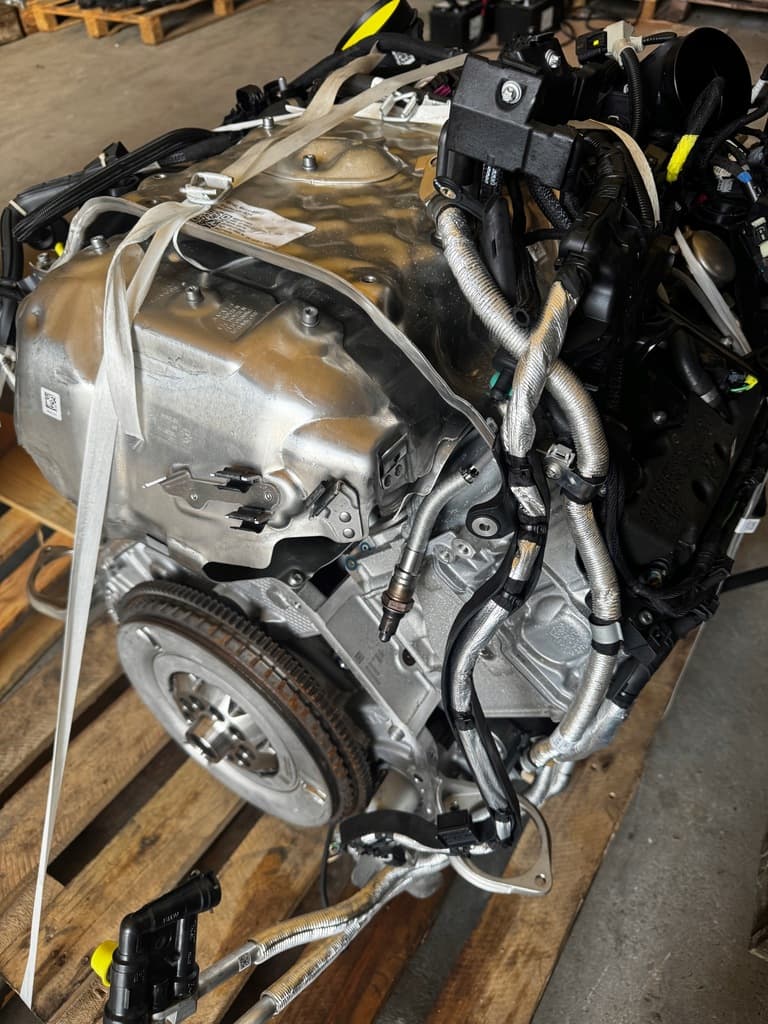 Moteur S68 B44 A — vue 5