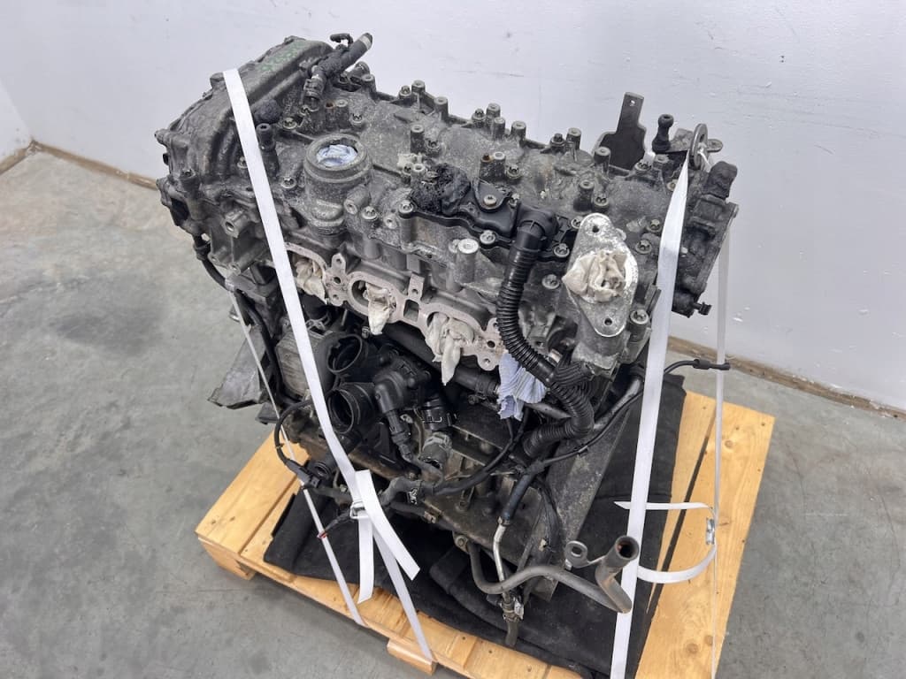 Moteur M 254.920 — vue 4