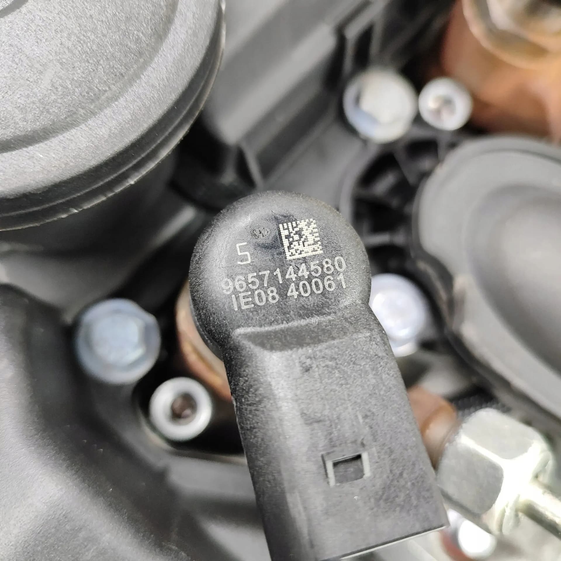 Moteur D 4204 T2 — vue 10