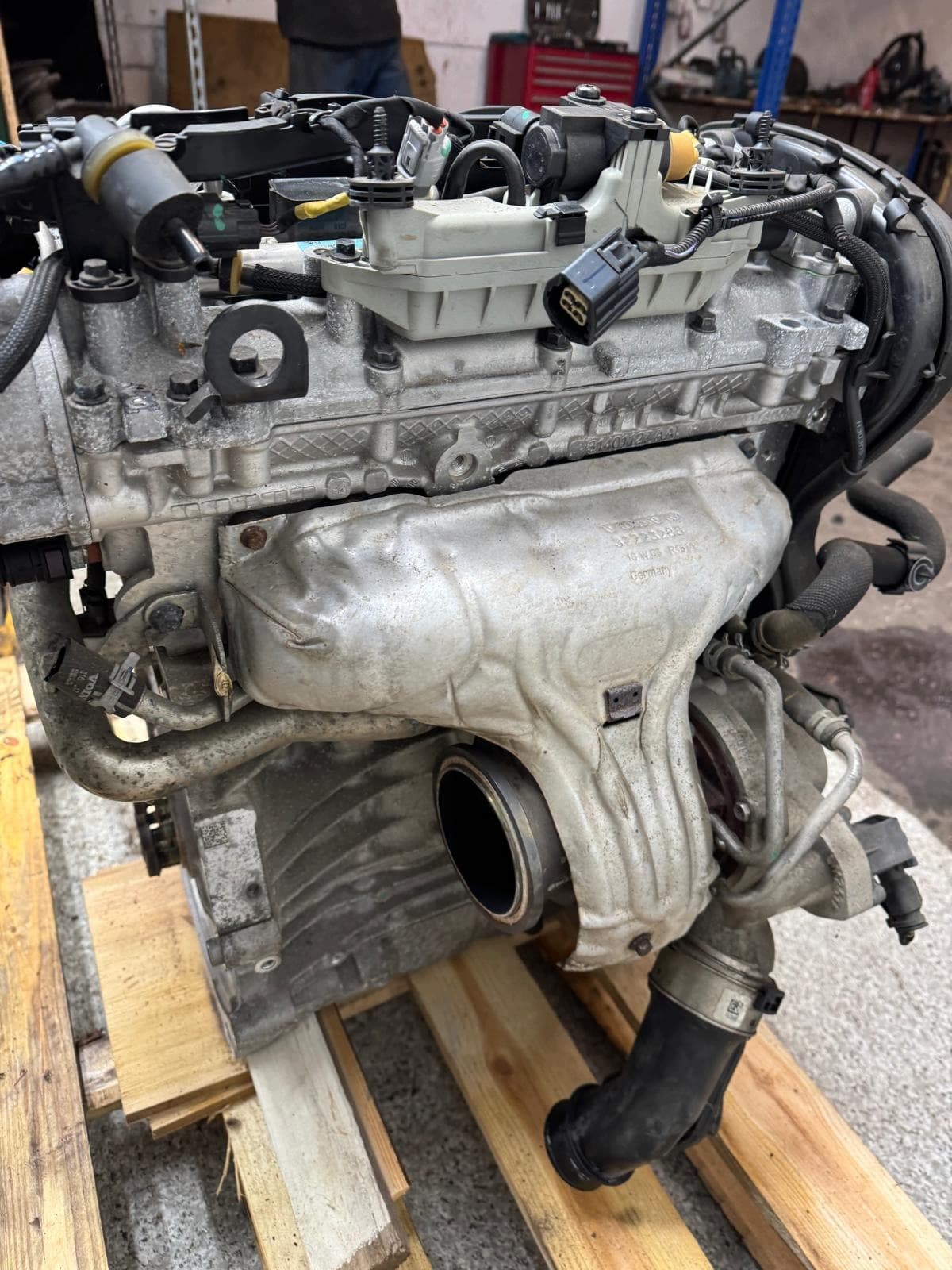 Moteur B 4154 T4 — vue 12