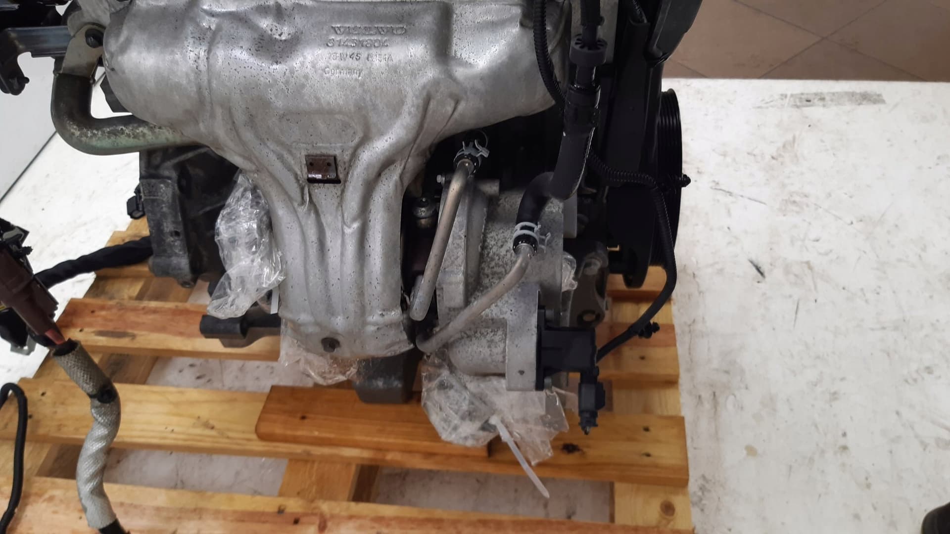 Moteur B 4204 T37 — vue 6