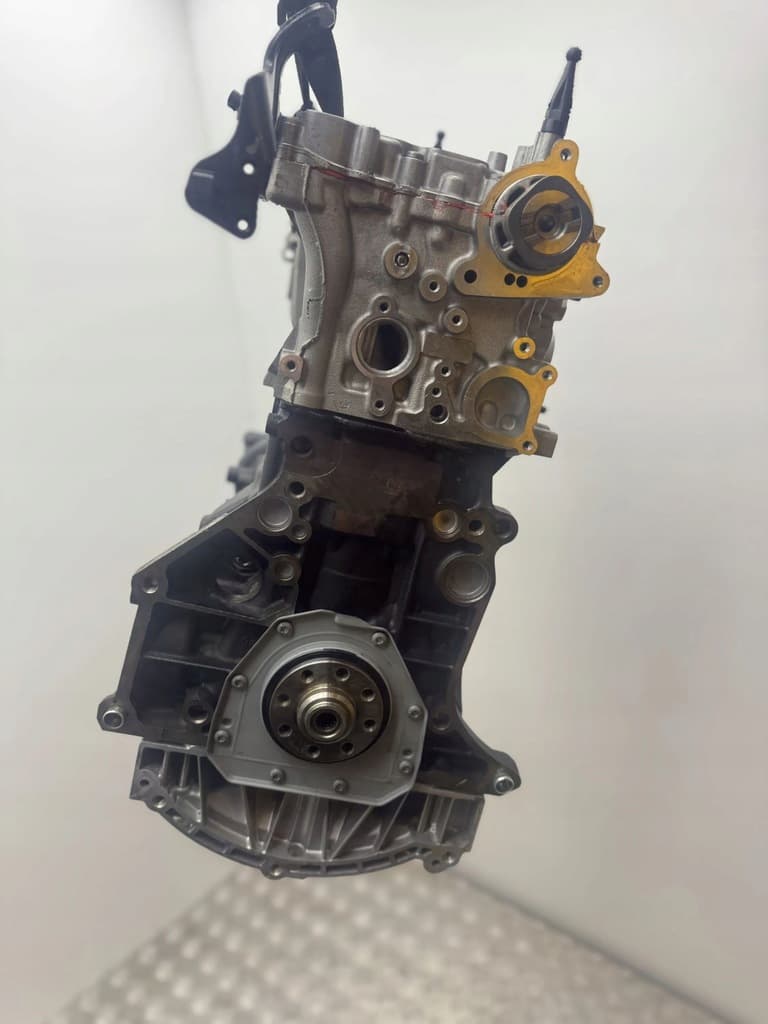 Moteur CZPB — vue 3