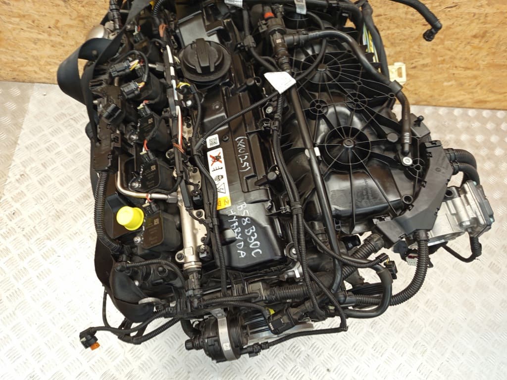 Moteur B58 B30 C — vue 3