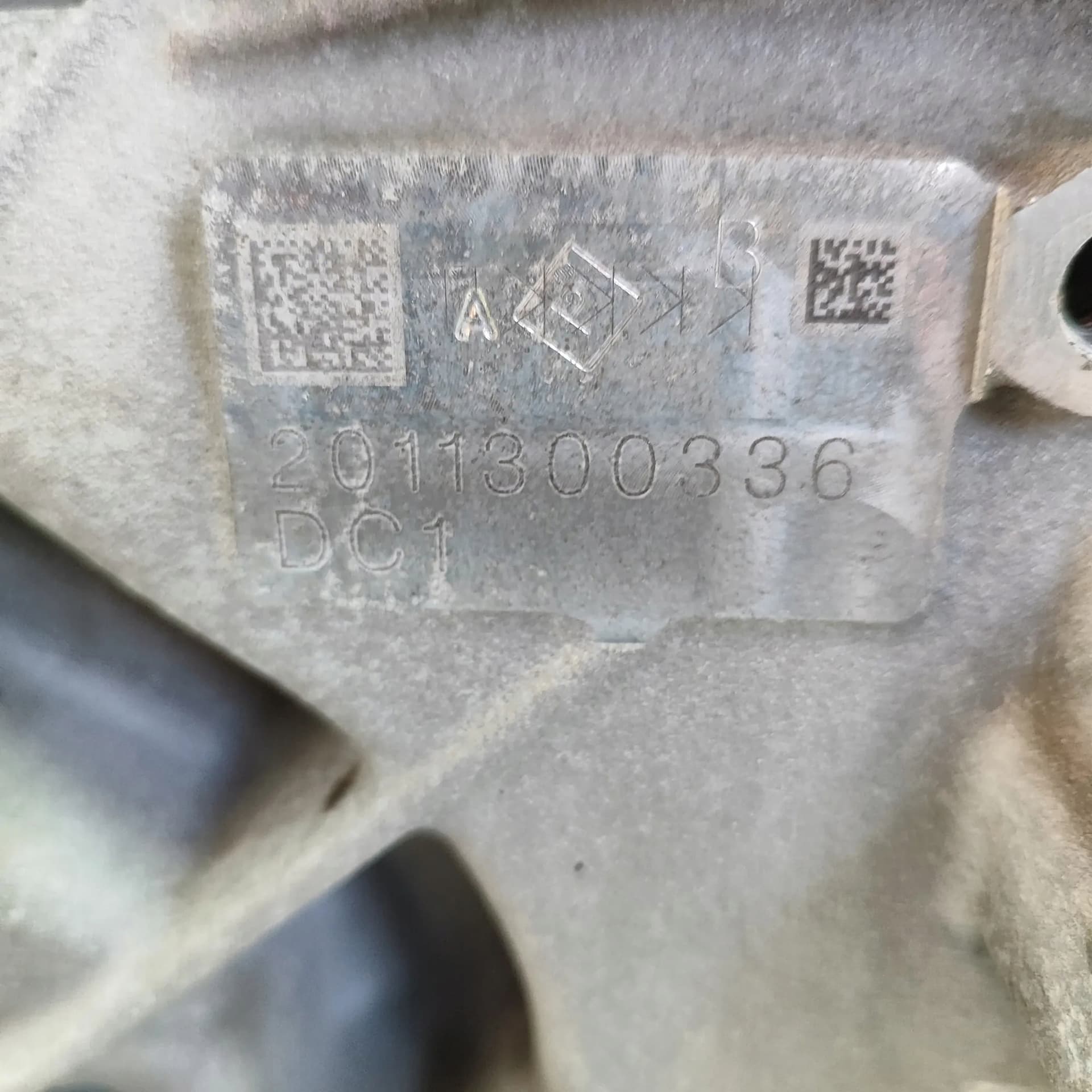 Moteur 204DTY(AJ20D4) — vue 4