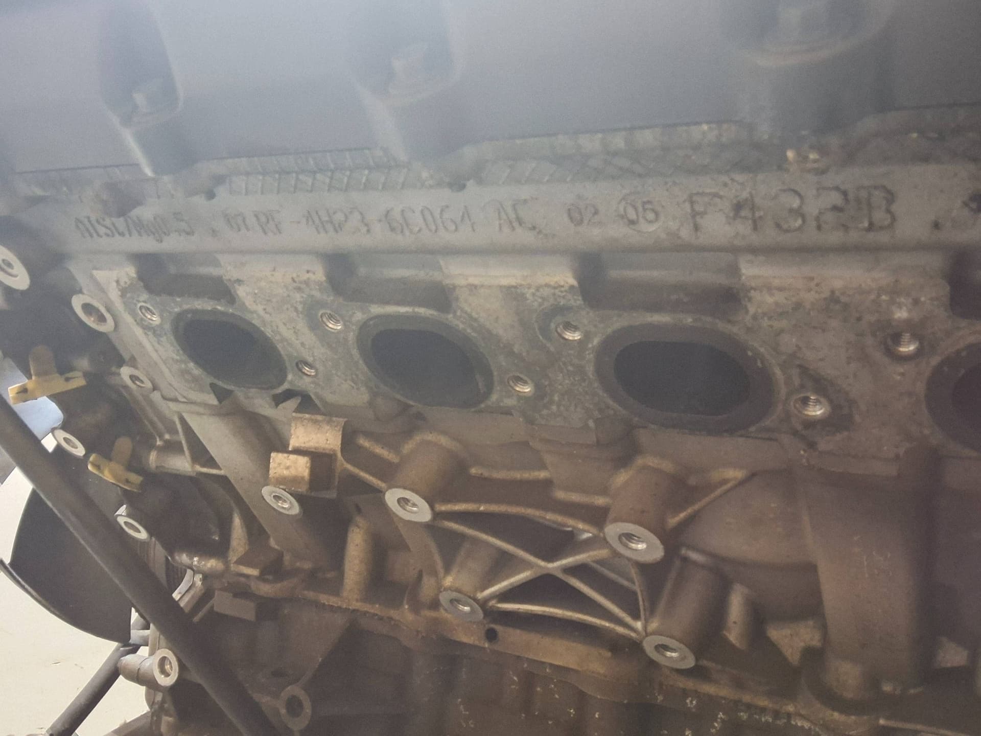 Moteur 428PS(AJV8) — vue 16