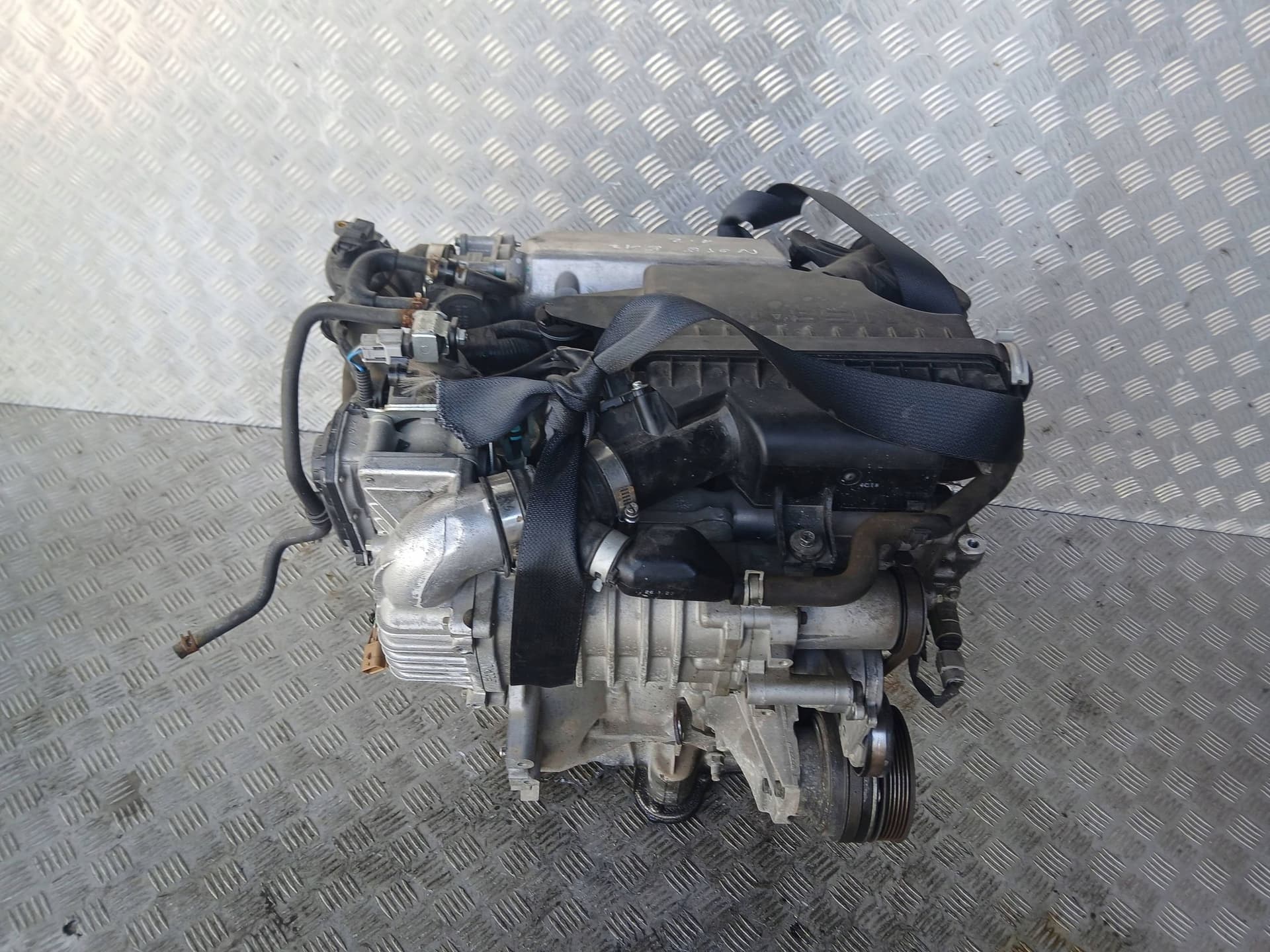 Moteur HR12DR — vue 7