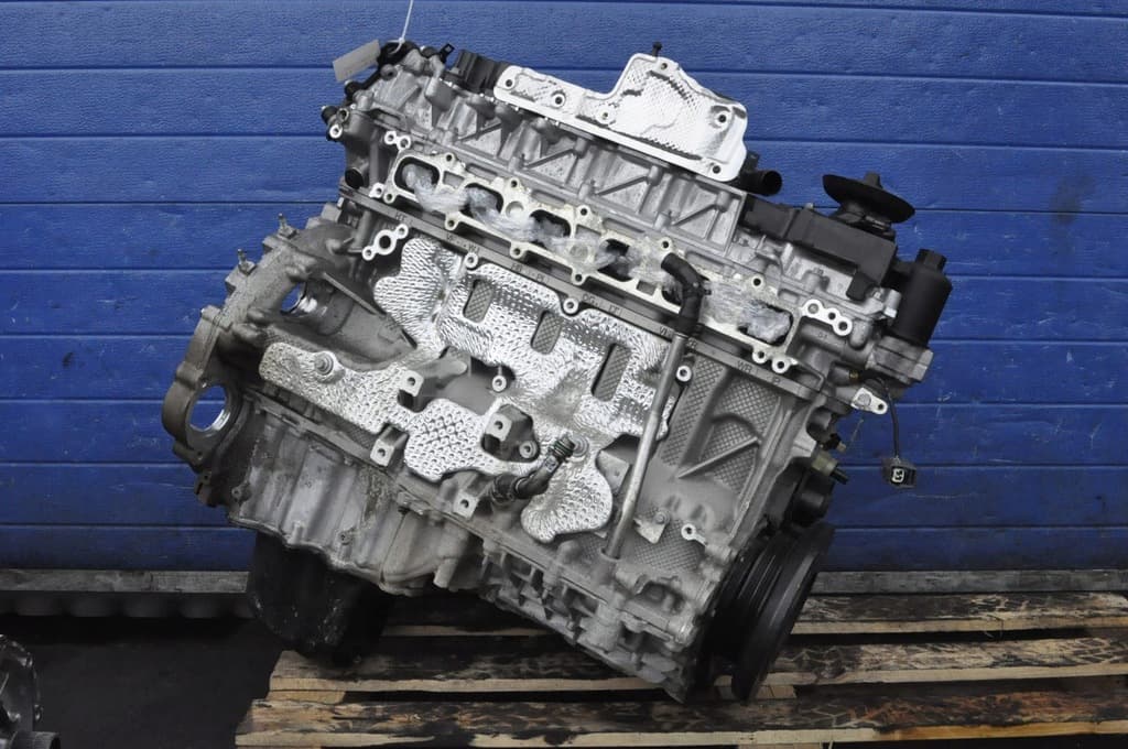 Moteur DT306(AJ20D6) pour Land Rover