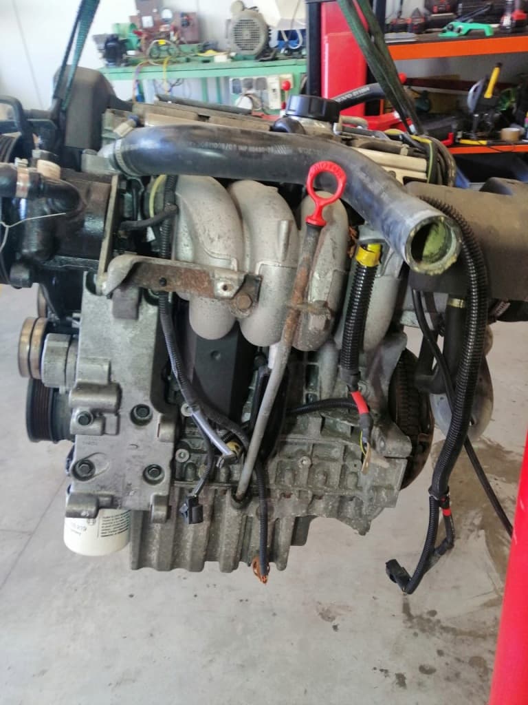 Moteur B 4204 S — vue 2